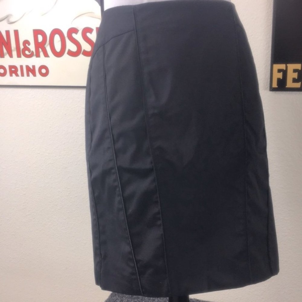 Bebe Collection Black Piping and Corset Suit Sz 10 - Picture 8 of 11